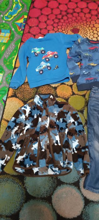 Лот одягу на вік 4-5р. Пакет речей на осінь