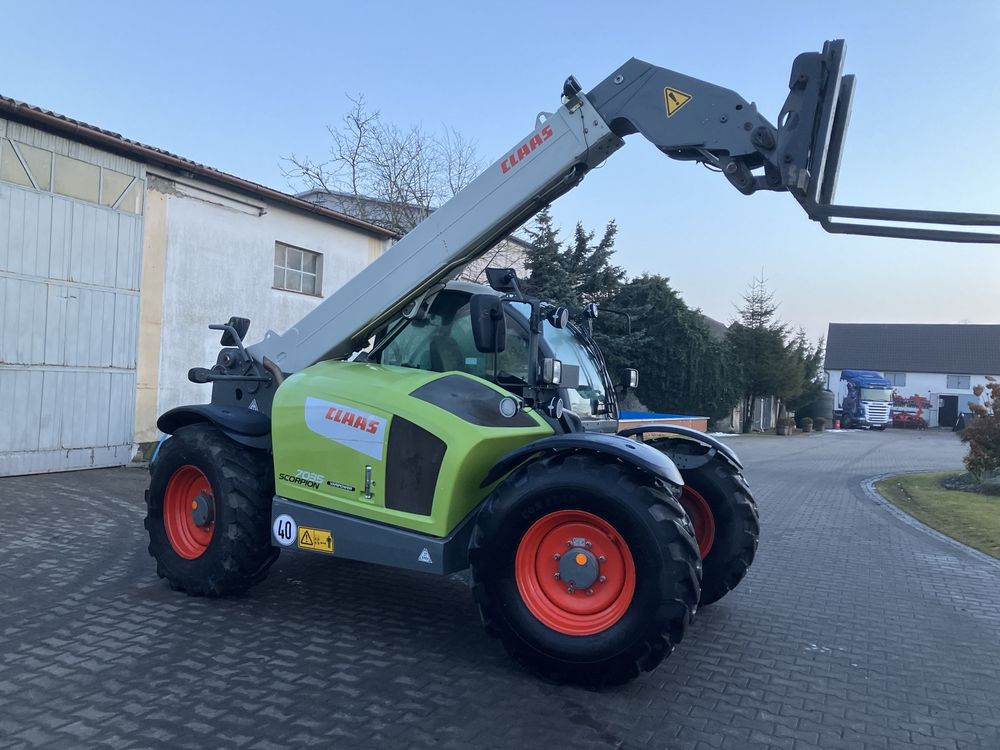 Claas scorpion 7035 merlo jcb manitou