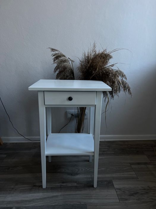 Stolik nocny Hemnes ikea biały 1 szt