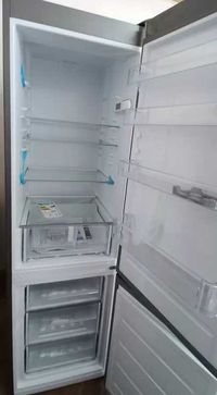 Холодильник Indesit LI9 S1Q X
Двокамерний з морозилкою
200:65:65,5см