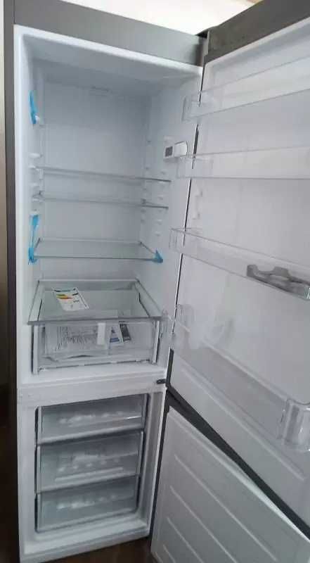 Холодильник Indesit LI9 S1Q X
Двокамерний з морозилкою
200:65:65,5см