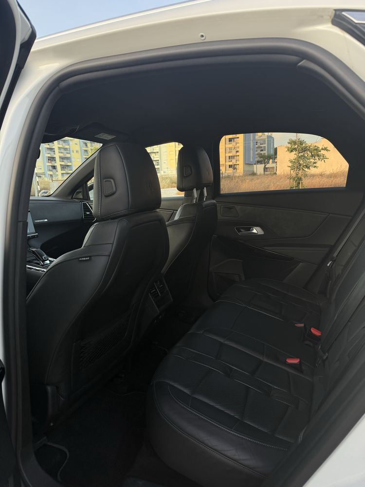 DS7 Crossback versão Opera