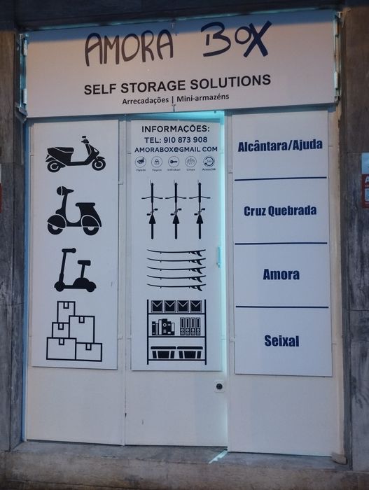 Self storage Ajuda/Arrumos/Mini Armazém