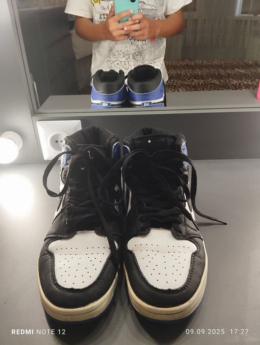 Nike Air Jordan 1