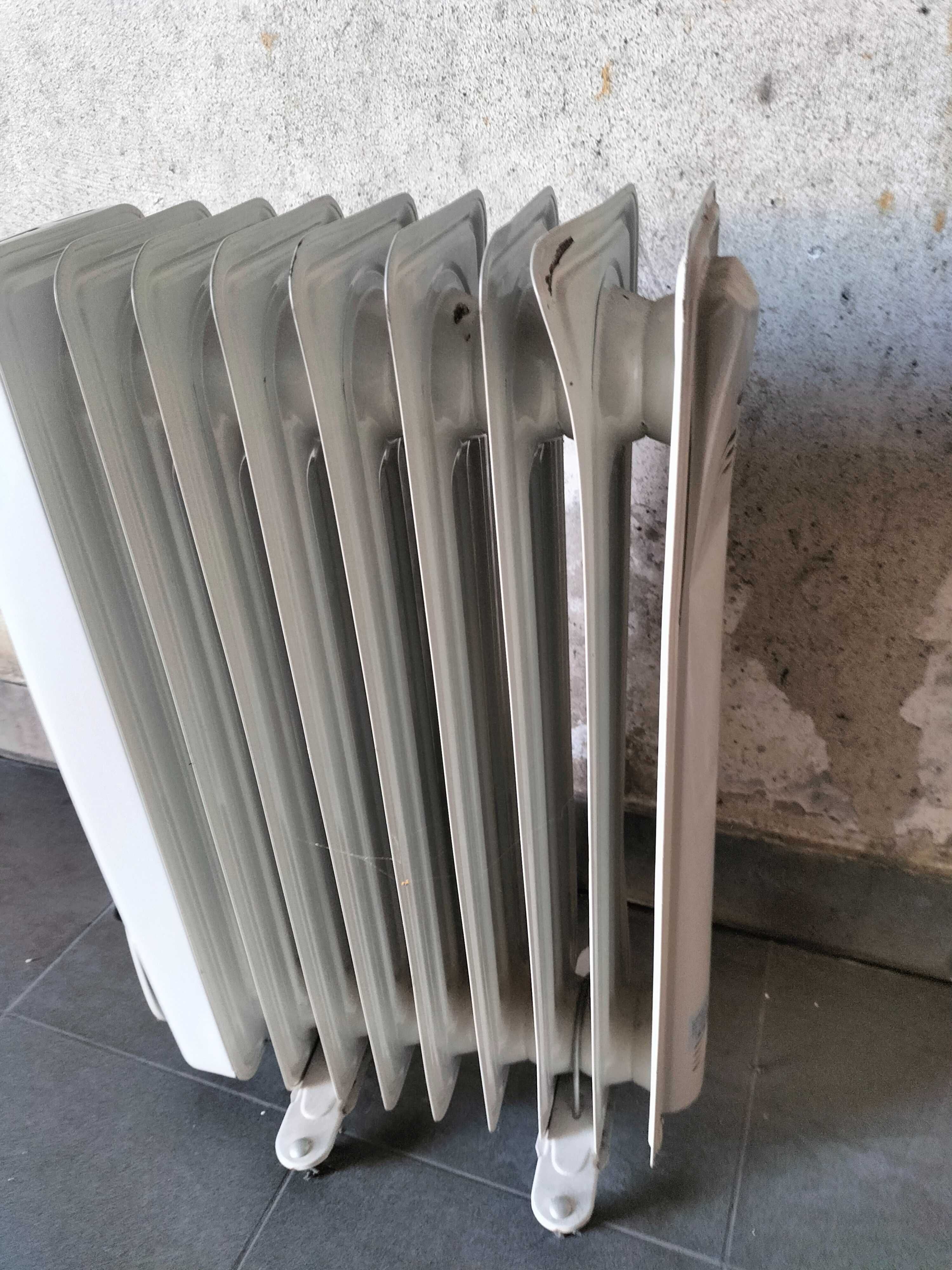 Aquecedor a óleo