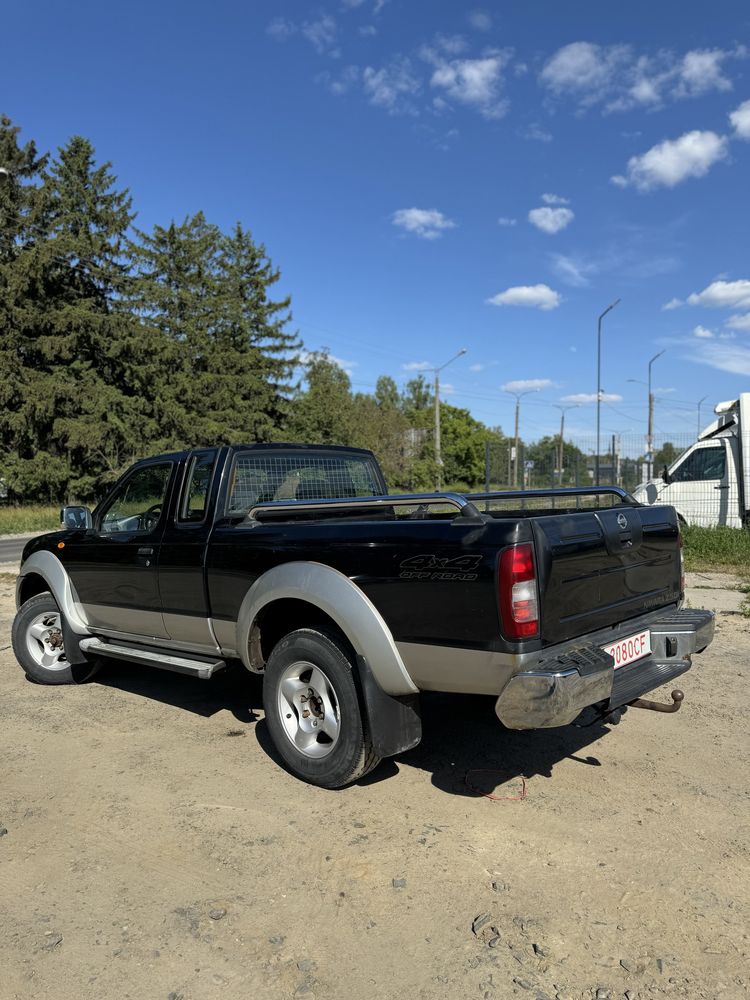 Nissan Navara для зсу