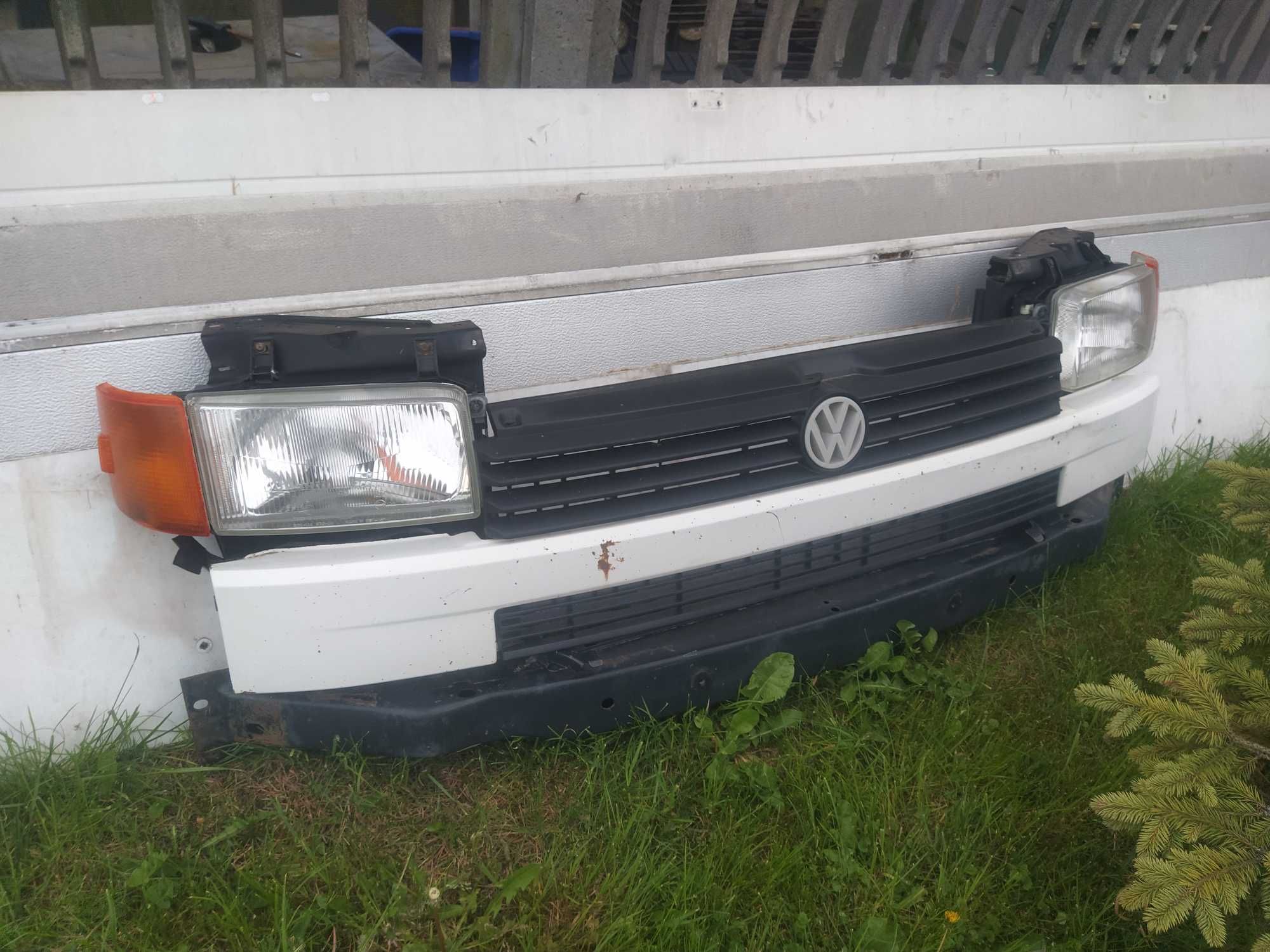 Kompletny przód lampy pas grill okular VW T4