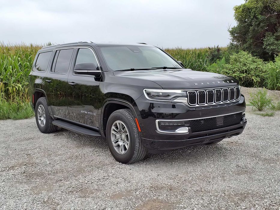Jeep Wagoneer      2024