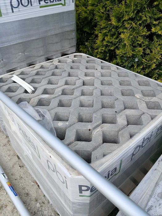 MEBA Płyta ażurowa 60x40x10 lub x8