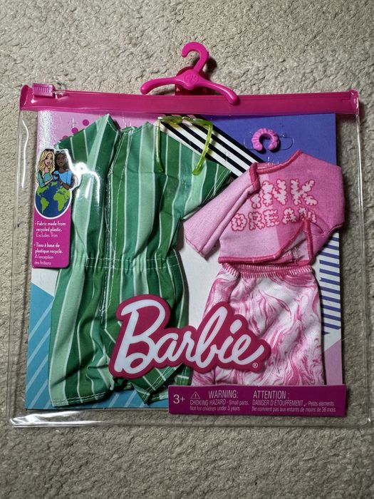 Набор одежды для Барби