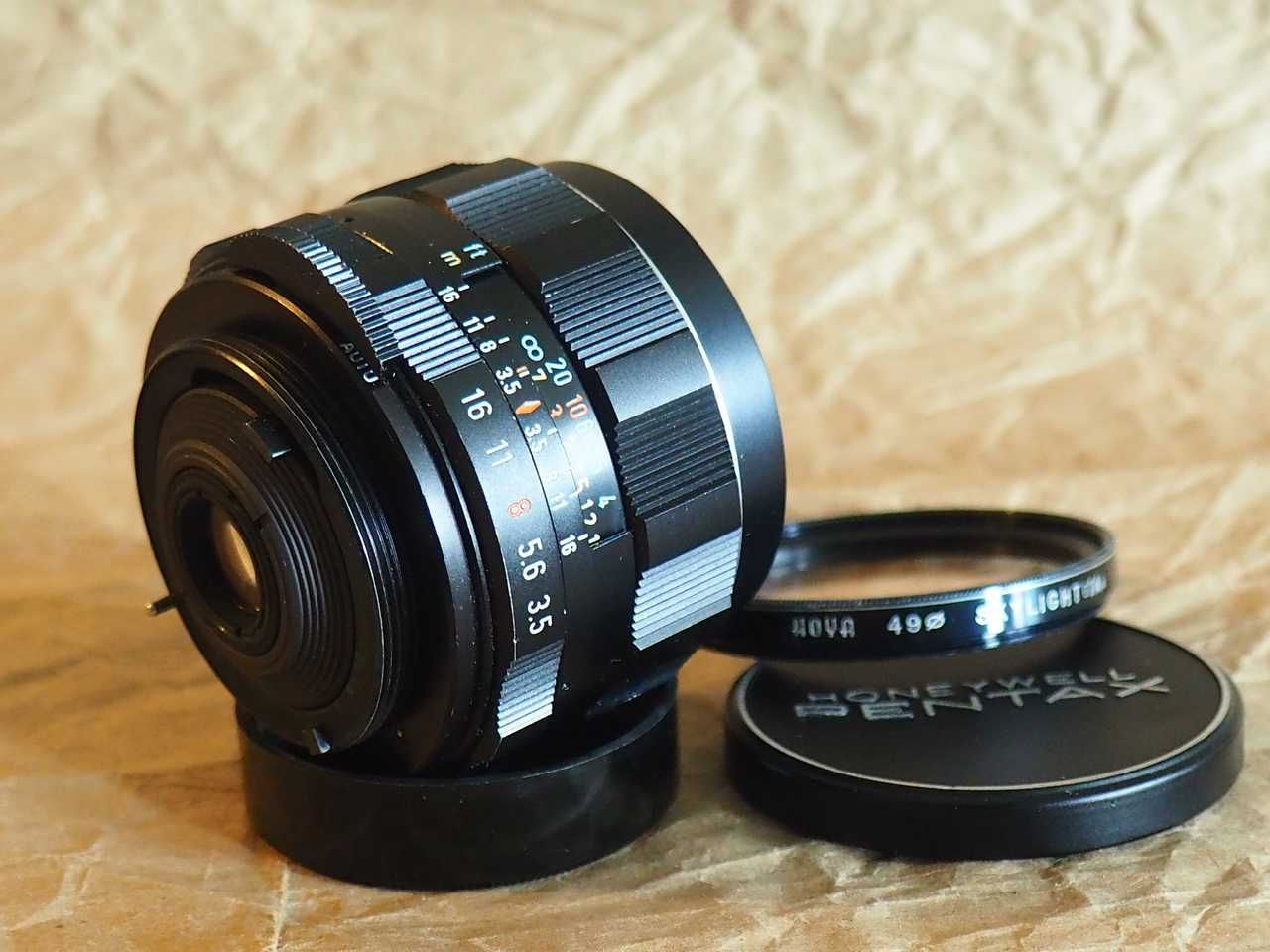 Obiektyw Asahi Super-Multi-Coated Takumar 28mm f3.5, M42.