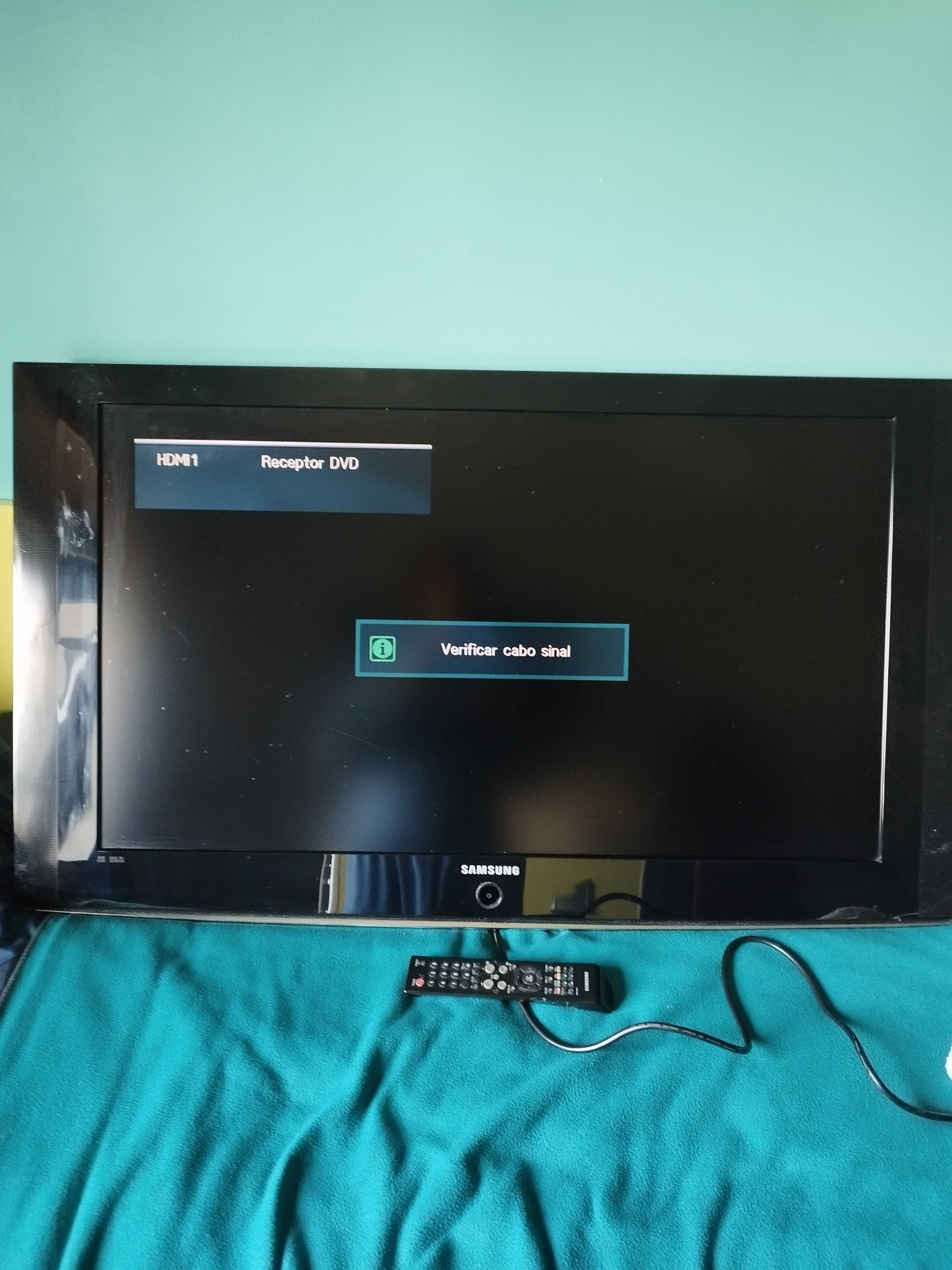 TV - Samsung  ecrã diagonal 102 cm modelo: LE40S81B [R] A