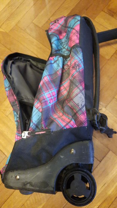 Plecak walizka na kółkach z rączką