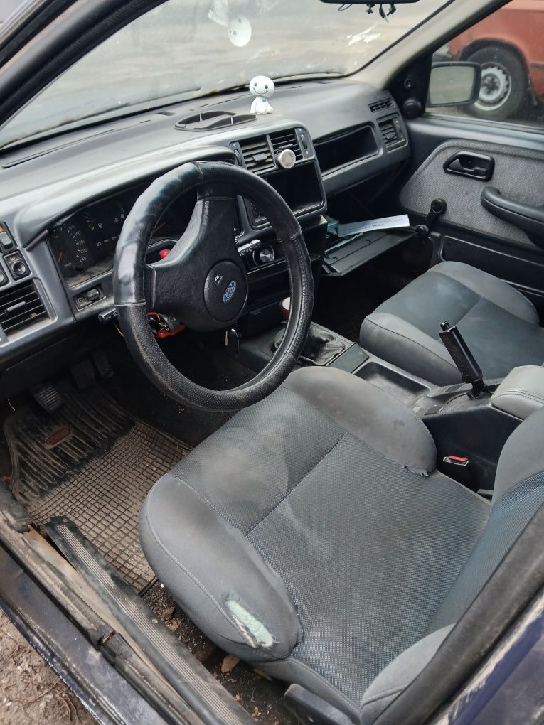 Авторазборка Форд Сиерра Ford Sierra 2.0 1989