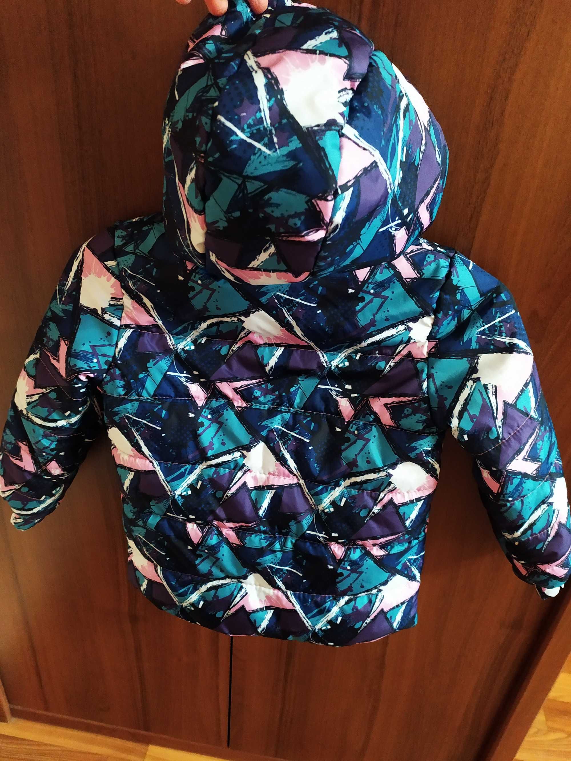 Куртка дитяча весняна з капюшоном