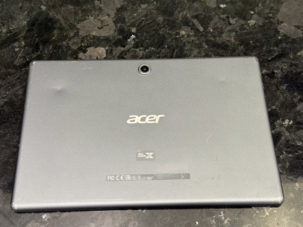 Планшет Acer Iconia One 10 Colnago