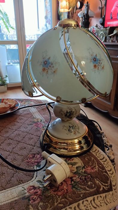 Lampka nocna dotykowa w stylu vintage