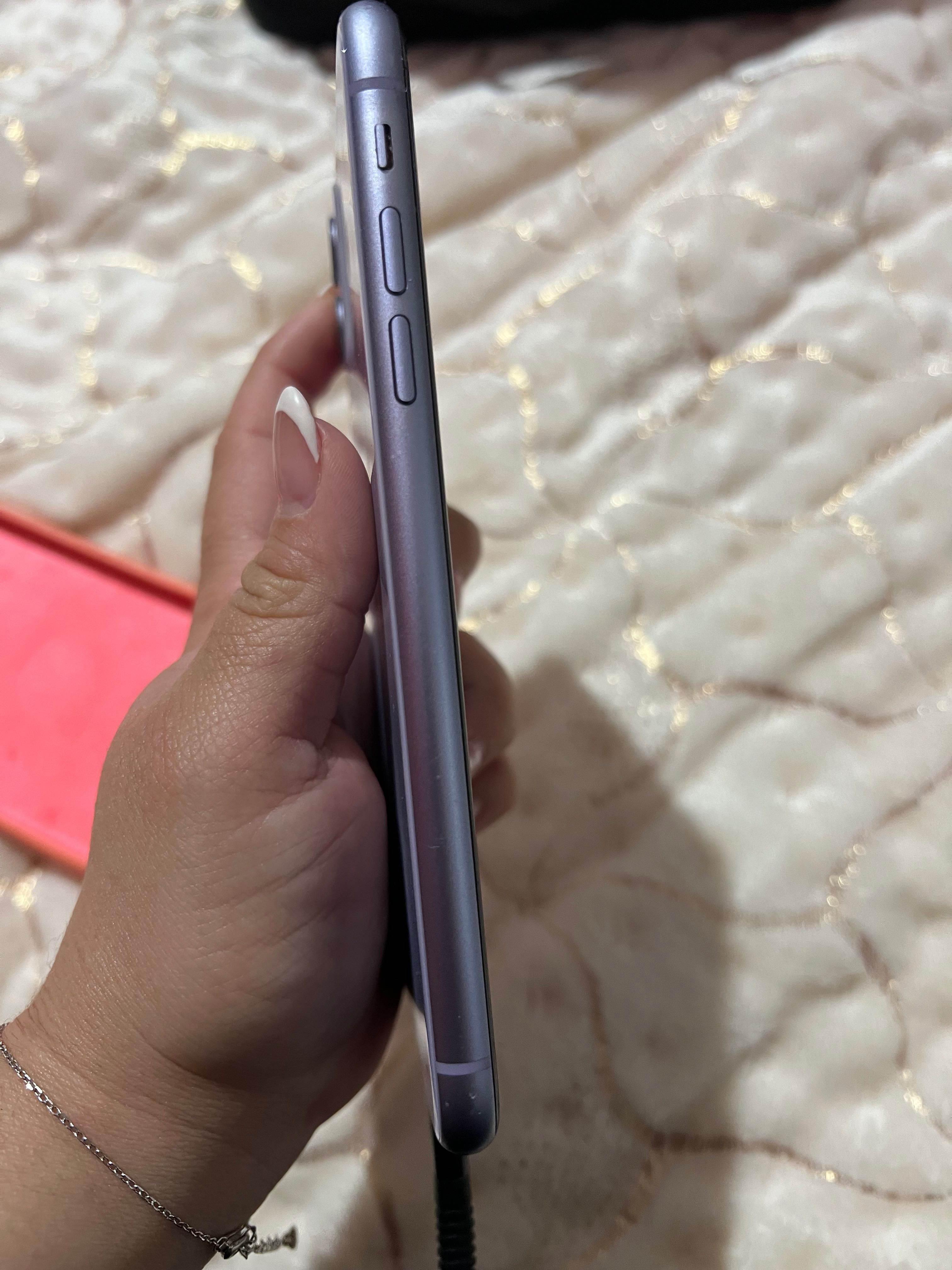 iphone 11 128GB.