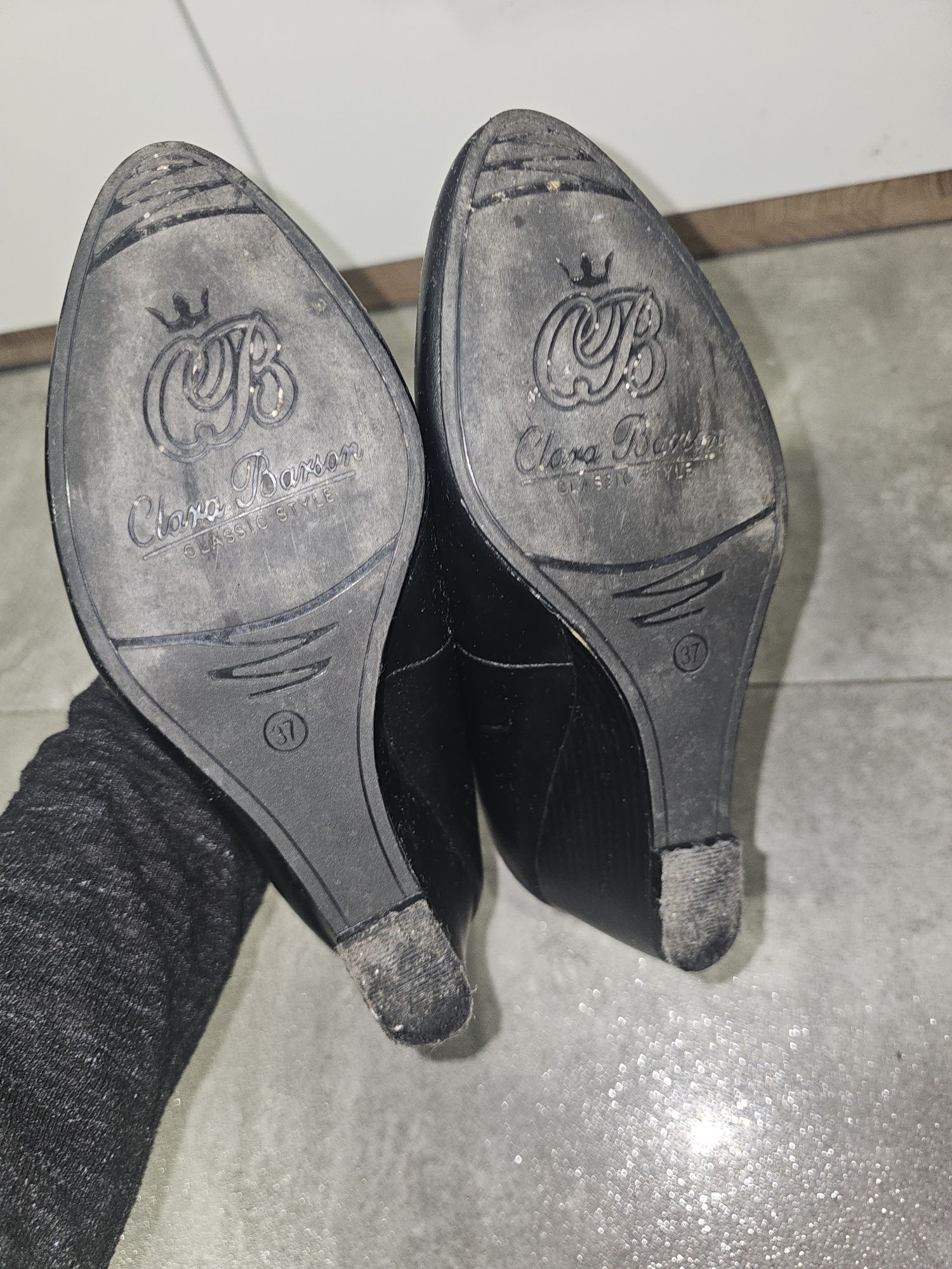 Buty półbuty na koturnie 37 Clara Barson