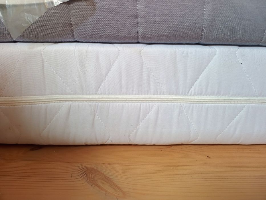 Materac 140x200 twardy