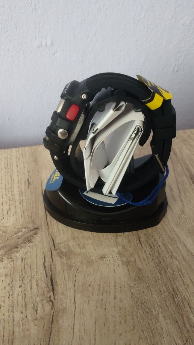 Zegarek firmy xonix