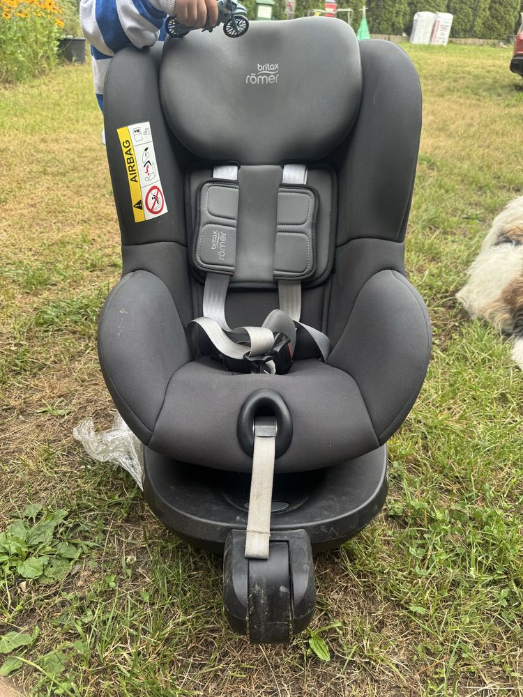 Britax Romer obrotowy dual fix grey 0-18