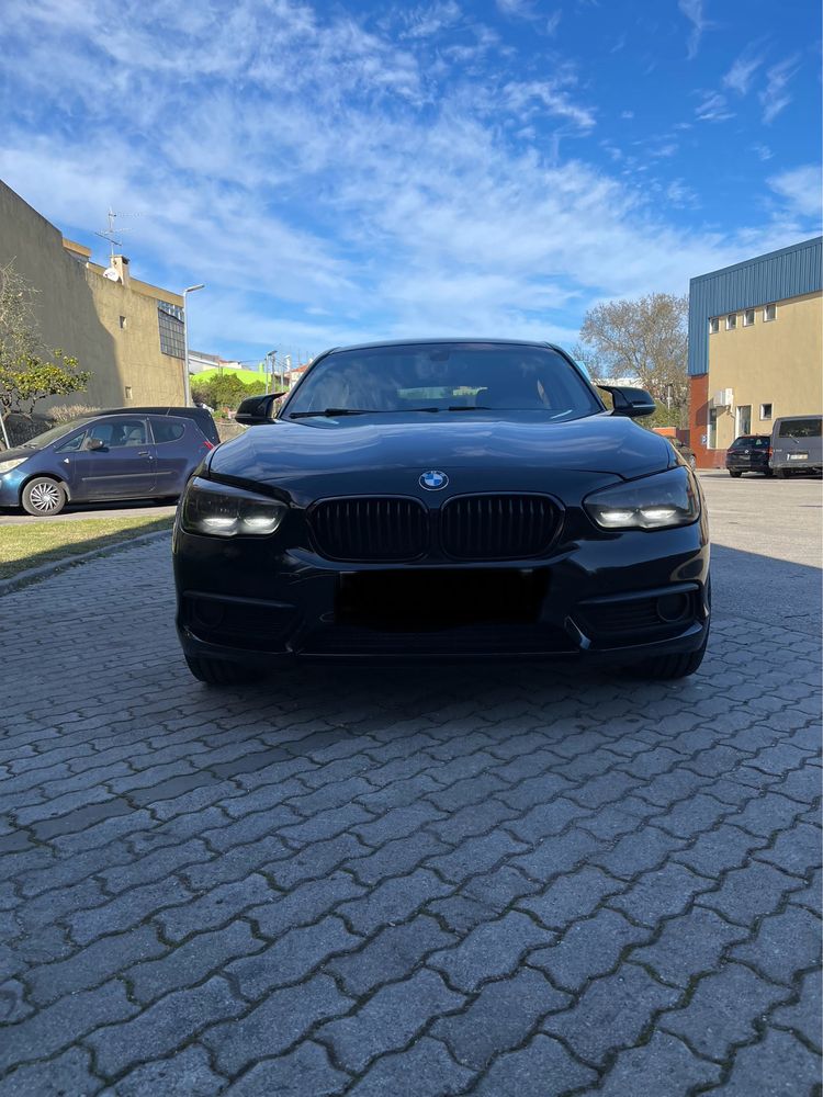 BMW serie 1 F20 116d Efficient dynamics Sport 5 portas