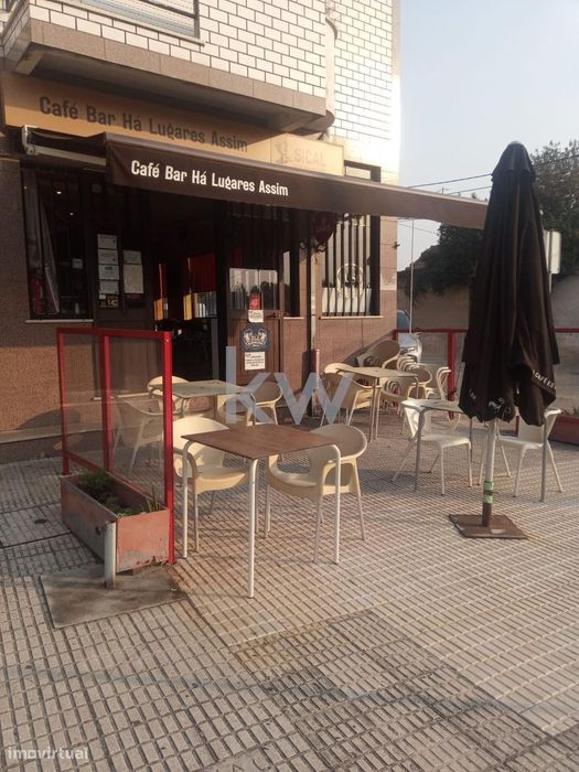 Trespasse Café No Centro De Ílhavo