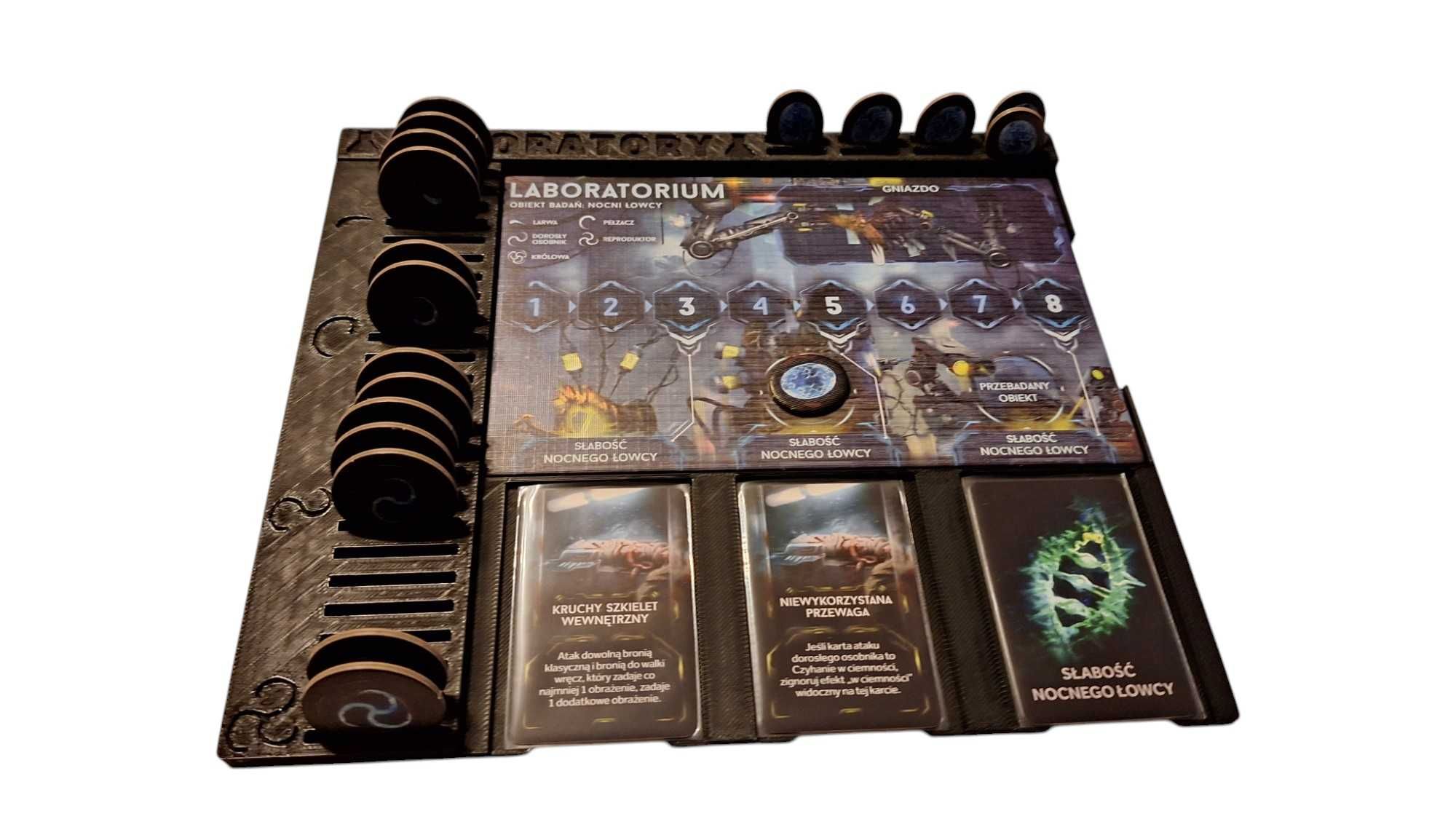 Nemesis Lockdown Planszetka Laboratorium pasująca do gry