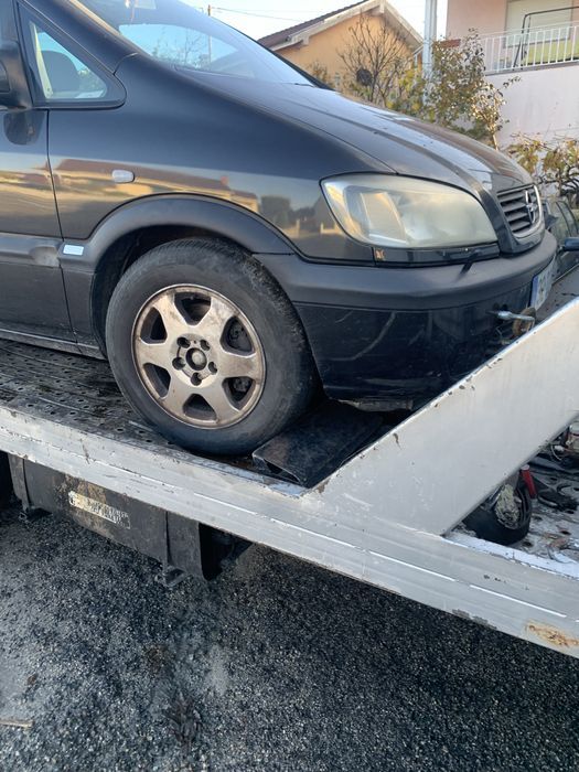 Opel Zafira A (para peças)