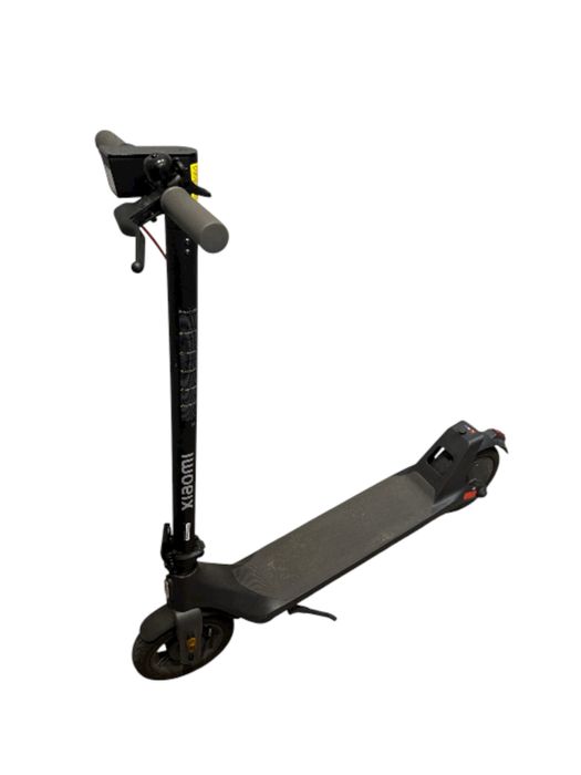 Hulajnoga elektryczna Xiaomi Electric Scooter 4 lite 2gen 300W czarna