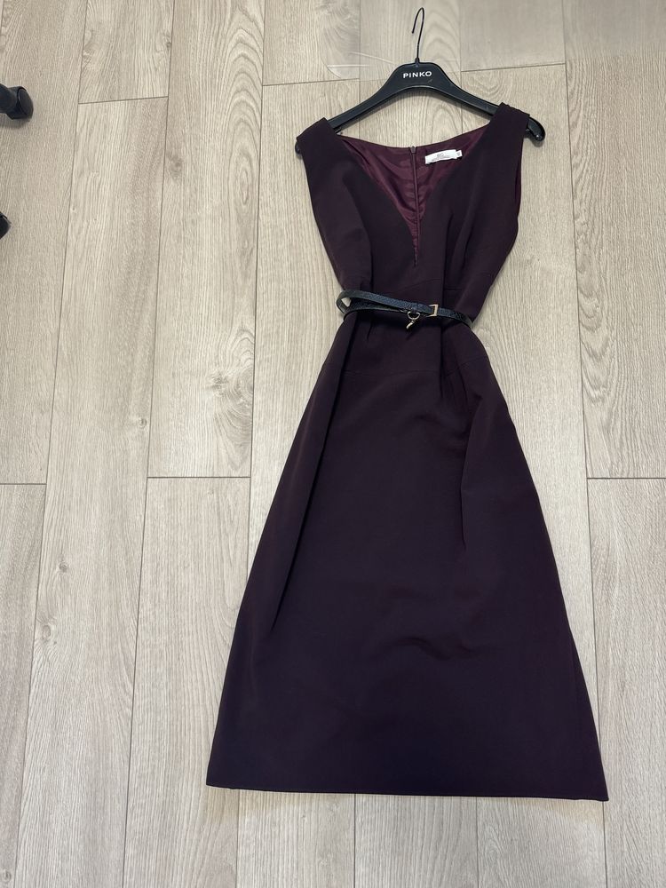 Piękna sukienka w śliwkowym kolorze w serek firmy Beata Cupriak 42 XL