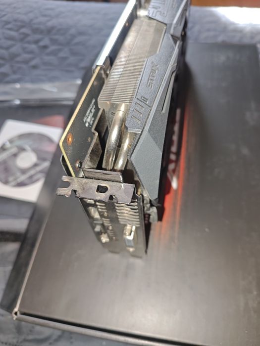 Продам відеокарту