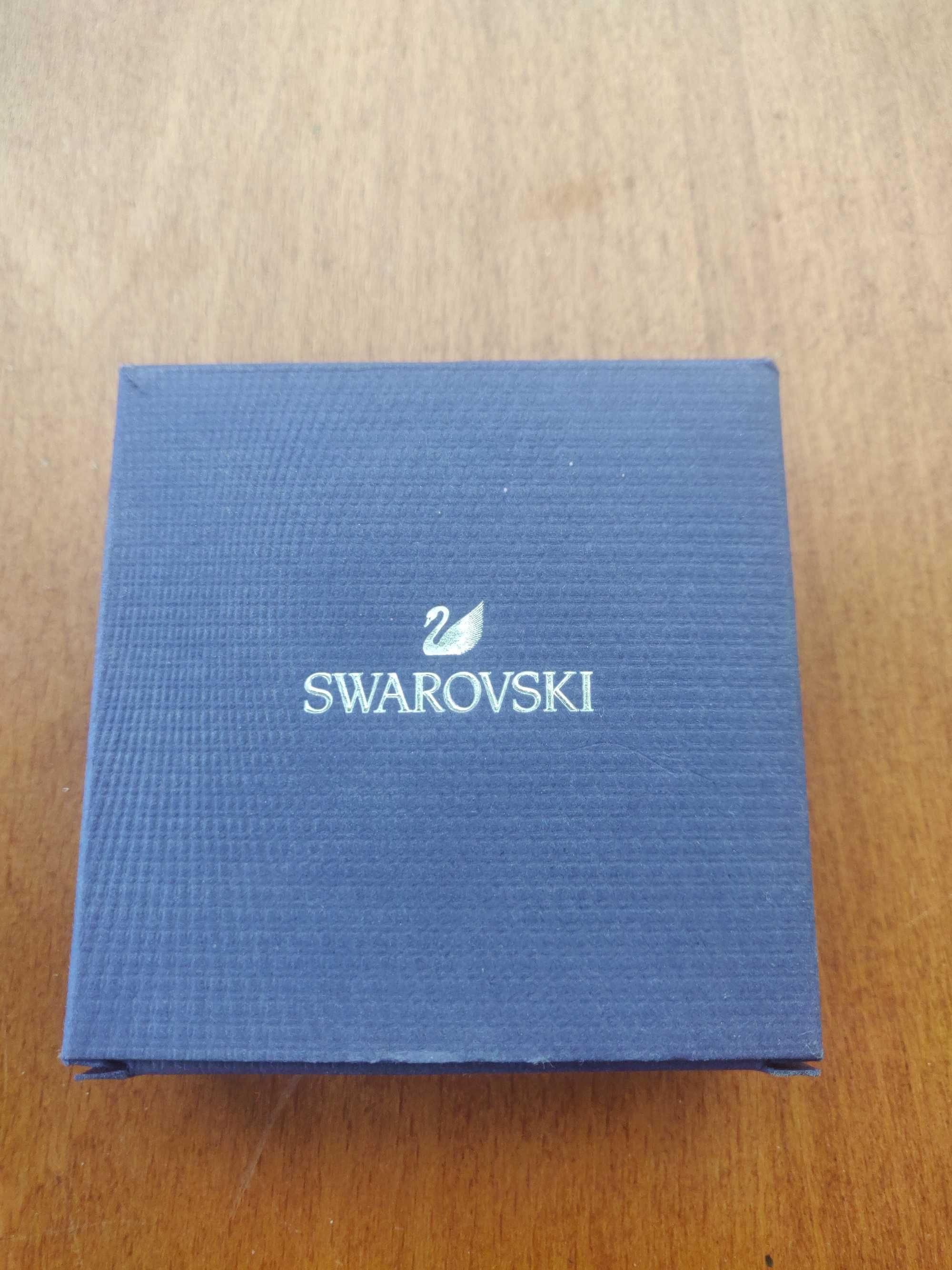 Colar com cristal swarovski