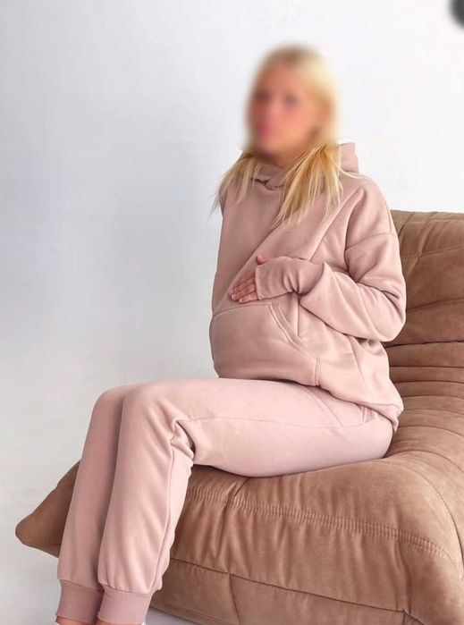 Спортивний костюм для вагітних