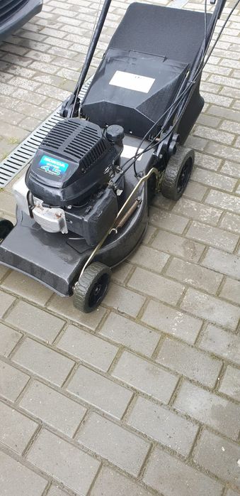 Kosiarka z napędem Honda