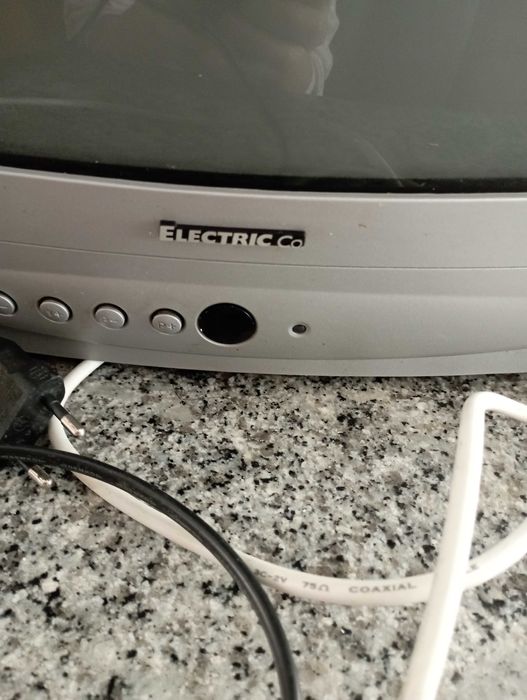 Televisão  pequena