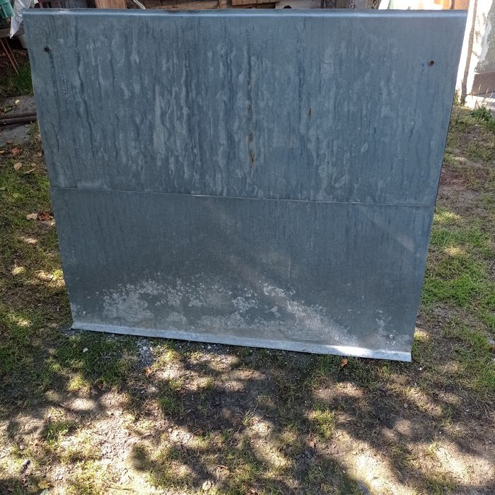 Продам дашок(козирок під сходи)