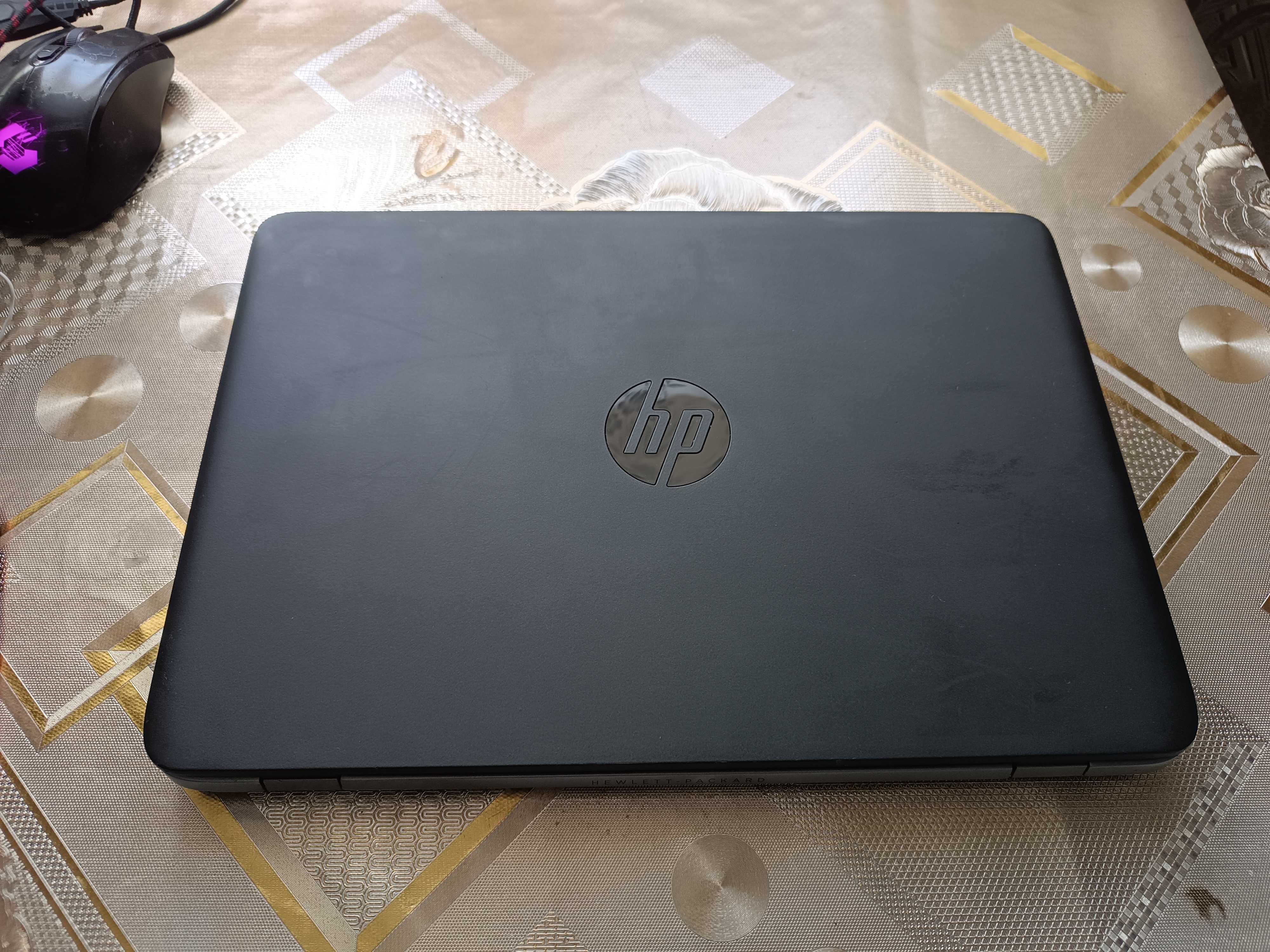 Ноутбук HP 820 G2 i5-5300u ОЗУ 8gb с клава с подсветкой нова акб