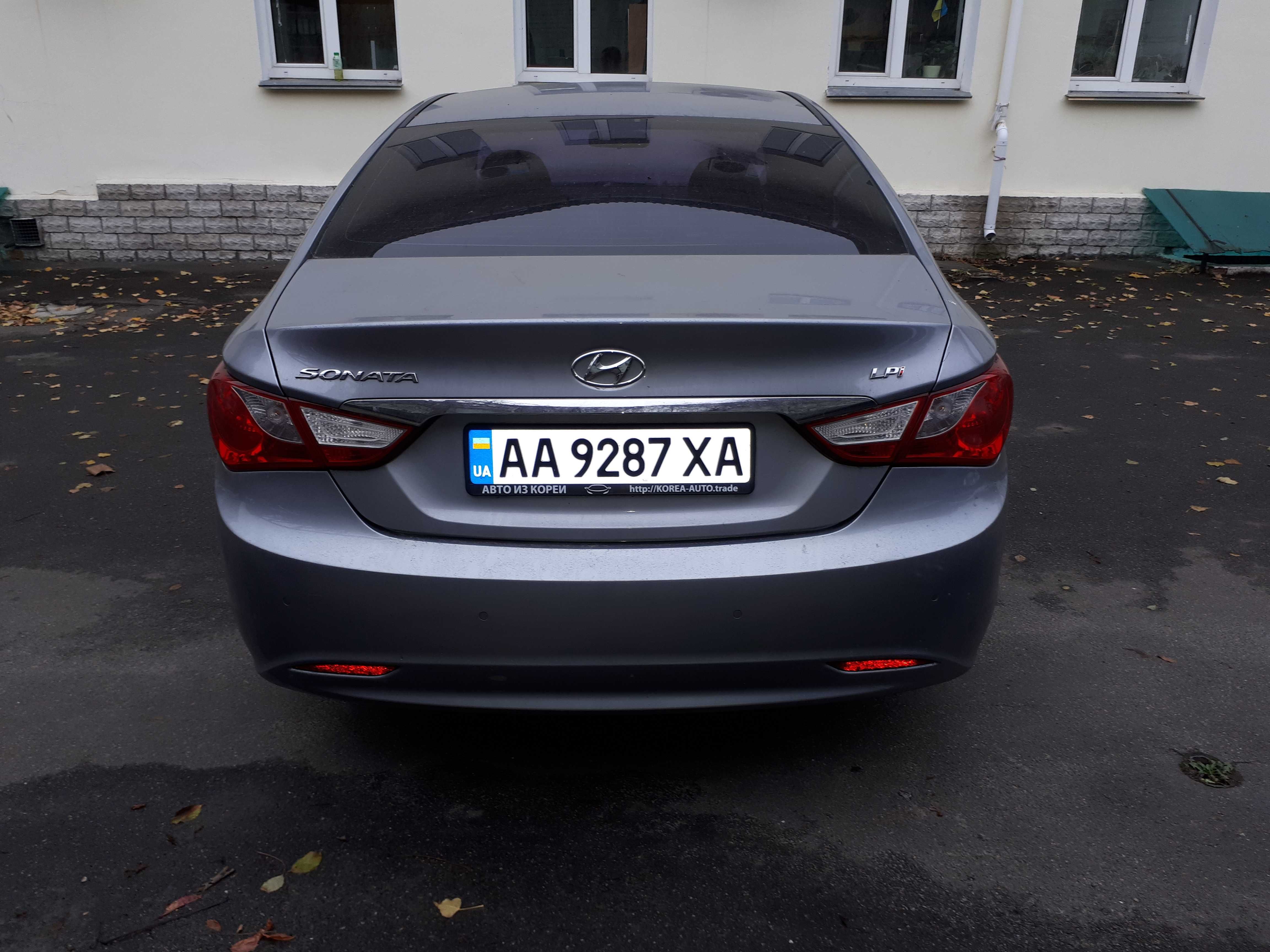 Оренда авто • Таксі • Доставка • Hyundai Sonata