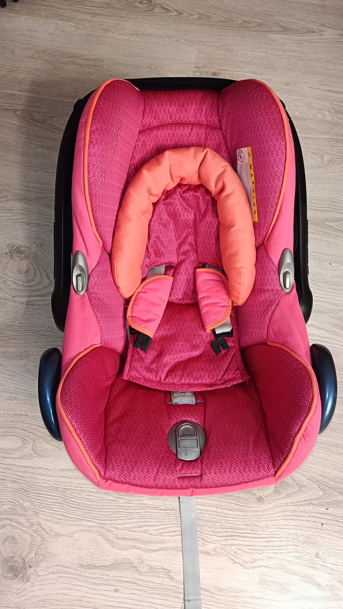 Nosidełko dziewczęce Maxi Cosi +pokrowiec