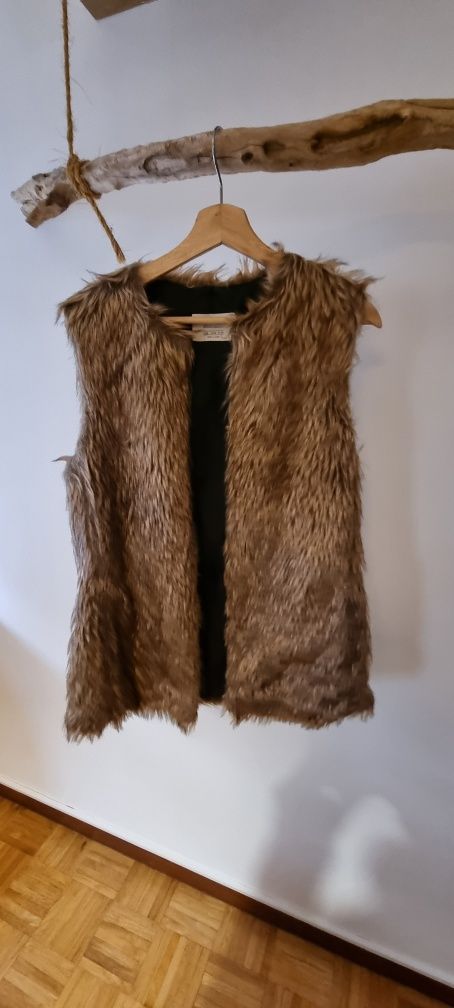 Colete Pêlo Bershka