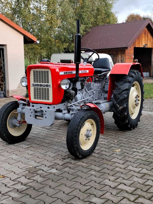 URSUS C 335  C330