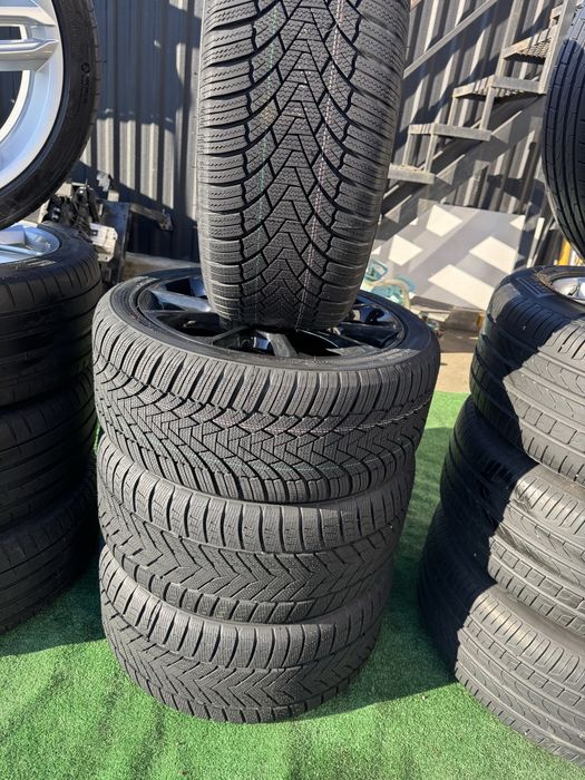 Зимові Шини з дисками різношерокі 5x120 R18 BMW 235/40 275/35 F10 F30