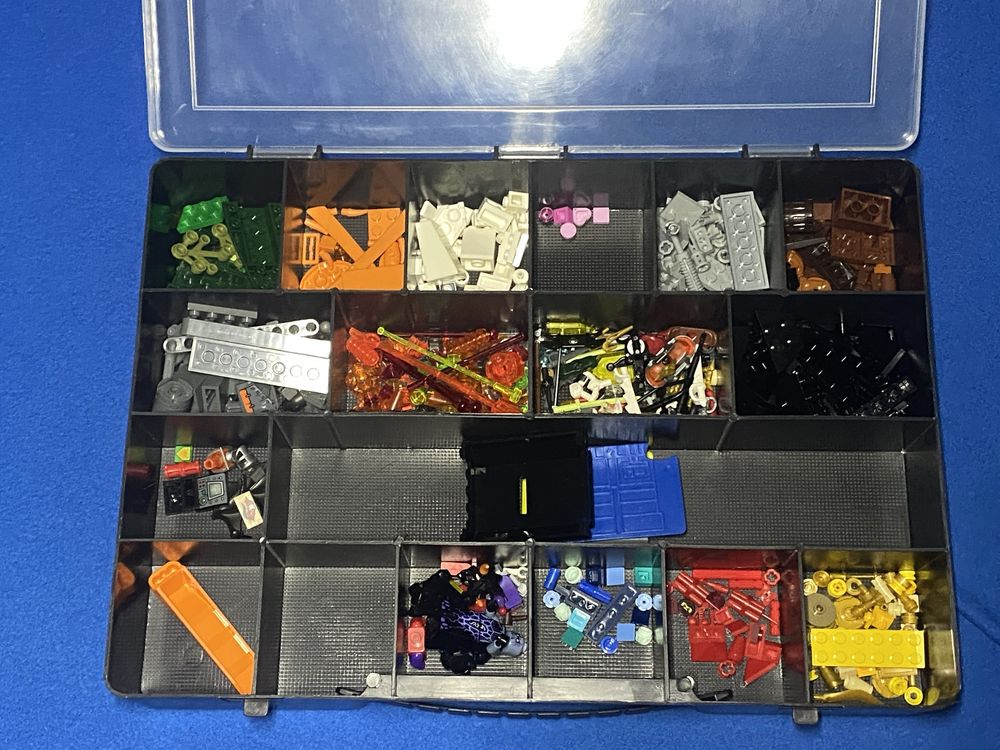 Lego лот кг minifigures, polybags, різноманітні деталі