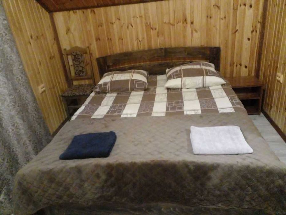 Котедж на. 5 спалень. Басейн. Чан. Тераса.  Вид на гори