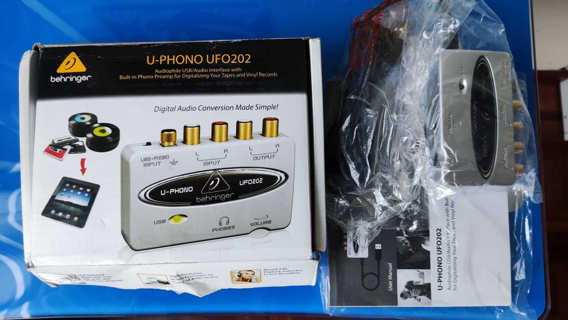 Conversor digital de audio Behringer UFO0202 (in box)