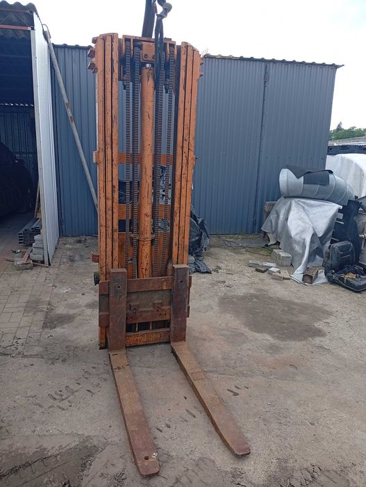 Sprzedam maszty od wózków widłowych