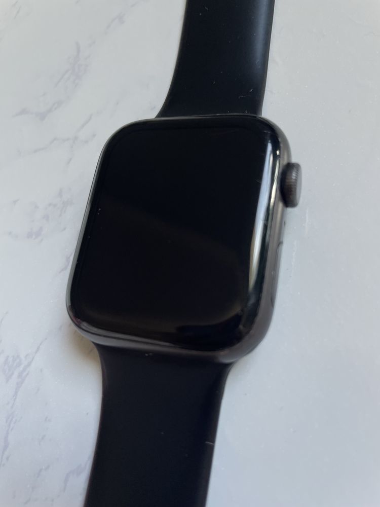 Apple Watche 6 44 mm Space Gray , bardzo wygodne