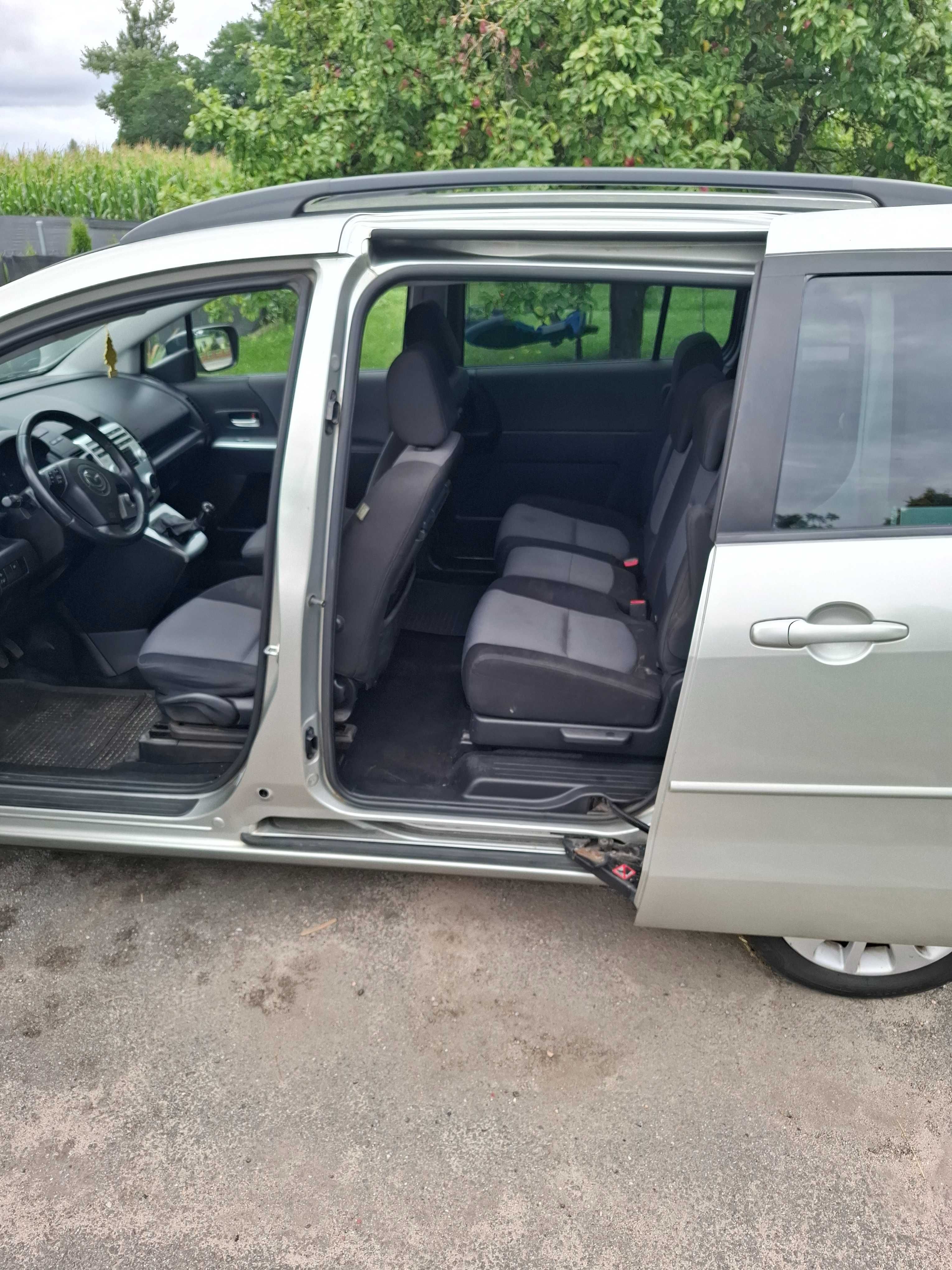 Mazda 5:) zadbana